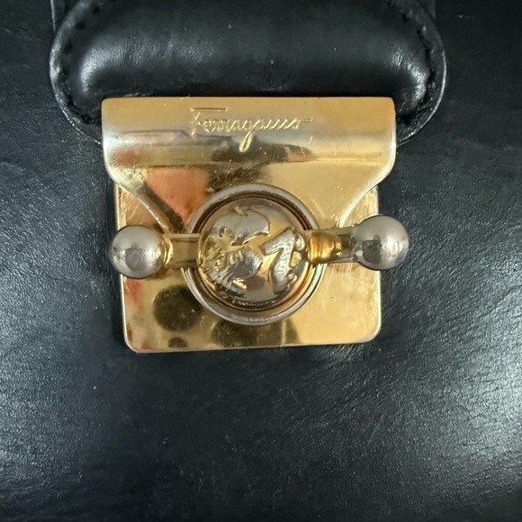 Salvatore Ferragamo vintage leather high heel stud hardware shoulder bag - Picture 3 of 14